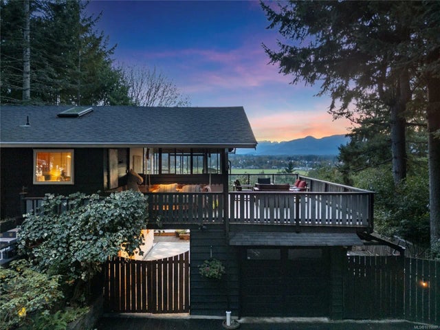 2 of 82 - 1165 Glen Urquhart Dr, Courtenay, BC