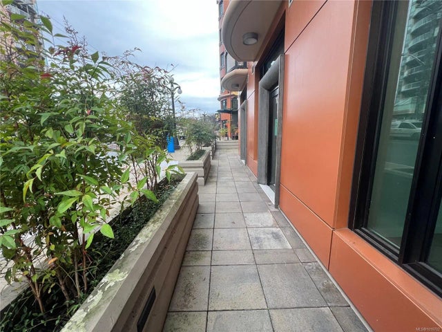 3 of 4 - 1029 View St 108, Victoria, BC