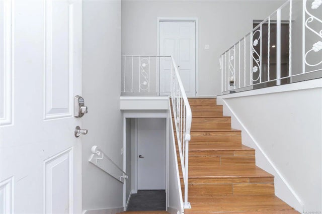 4 of 40 - 1116 Thunderbird Dr, Nanaimo, BC