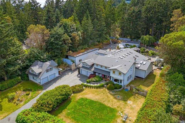 3 of 97 - 11376 Osprey Pl, North Saanich, BC