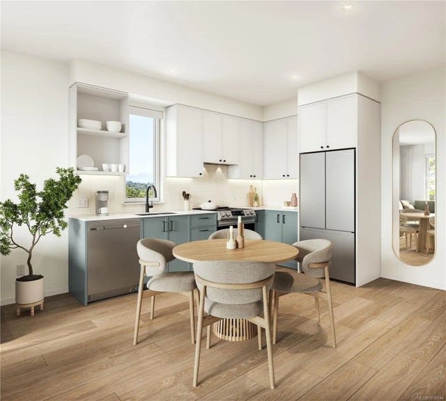 1 of 17 - 3226 Shelbourne St 110, Saanich, BC