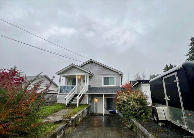 1 of 22 - 4339 Cedarwood St, Port Alberni, BC