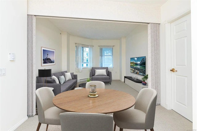 4 of 22 - 1521 Church Ave 105, Saanich, BC