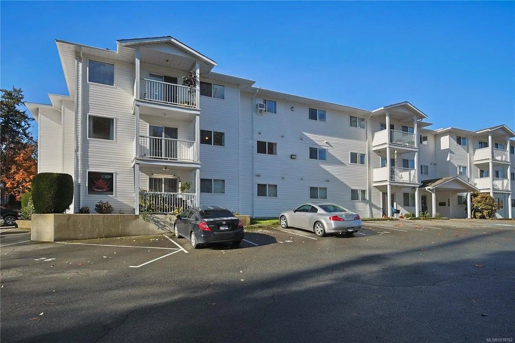 3226 Cowichan Lake Rd 201, Duncan