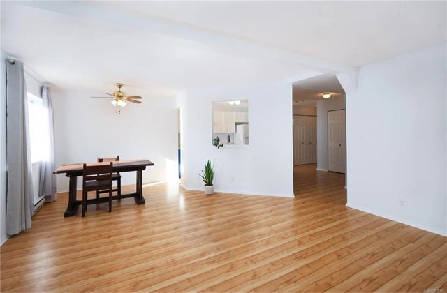 4 of 22 - 3226 Cowichan Lake Rd 201, Duncan, BC