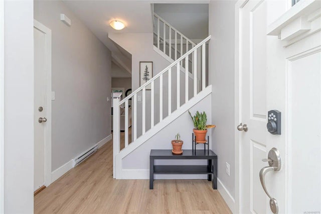 4 of 49 - 1043 Skylar Cir, Shawnigan Lake, BC