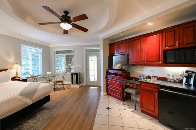 3 of 15 - 366 Clubhouse Dr 901-902b, Courtenay, BC