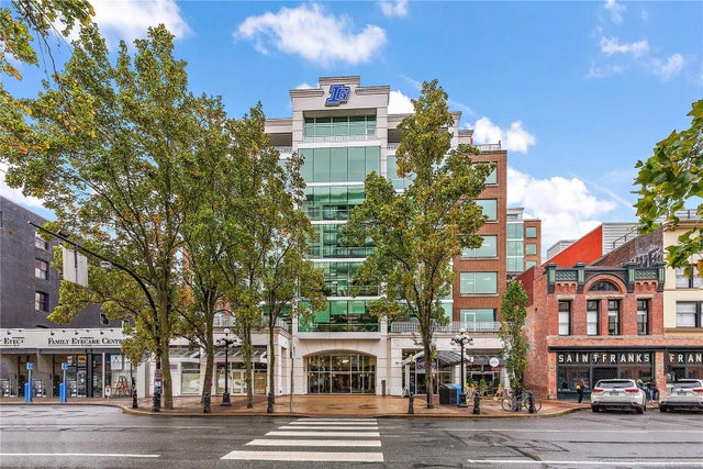 1 of 22 - 737 Yates St 314, Victoria, BC