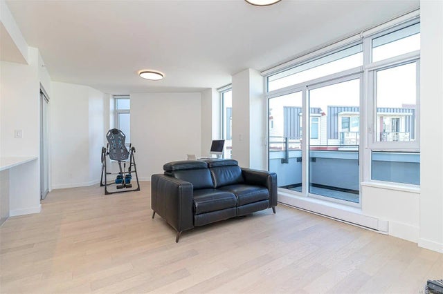 2 of 21 - 530 Michigan St 410, Victoria, BC