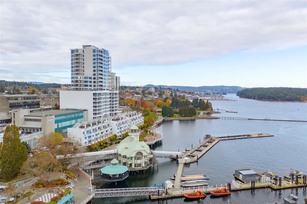 38 Front St 1502, Nanaimo