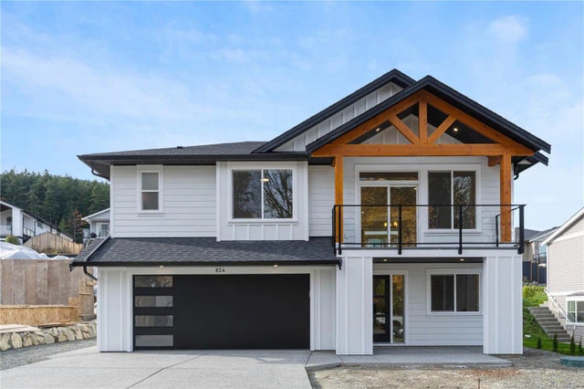 824 Russell Rd, Ladysmith