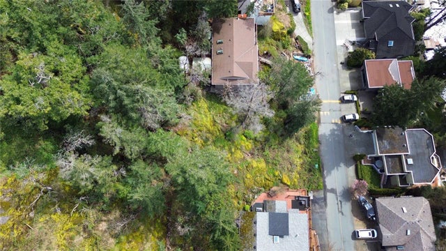 5 of 11 - 321 Woodhaven Dr, Nanaimo, BC