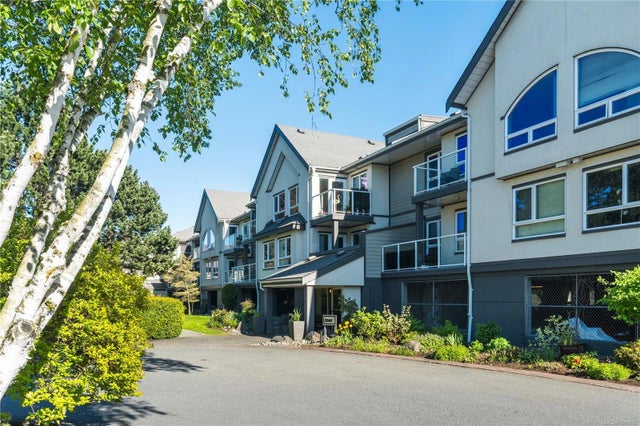 1 of 34 - 2245 James White Blvd 220, Sidney, BC