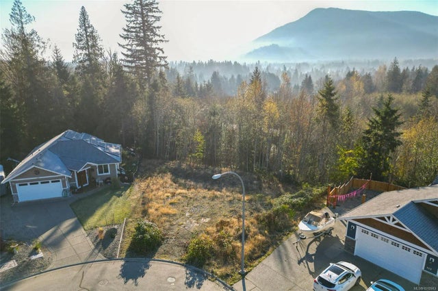 1 of 22 - Lot 25 Beech Cres, Lake Cowichan, BC