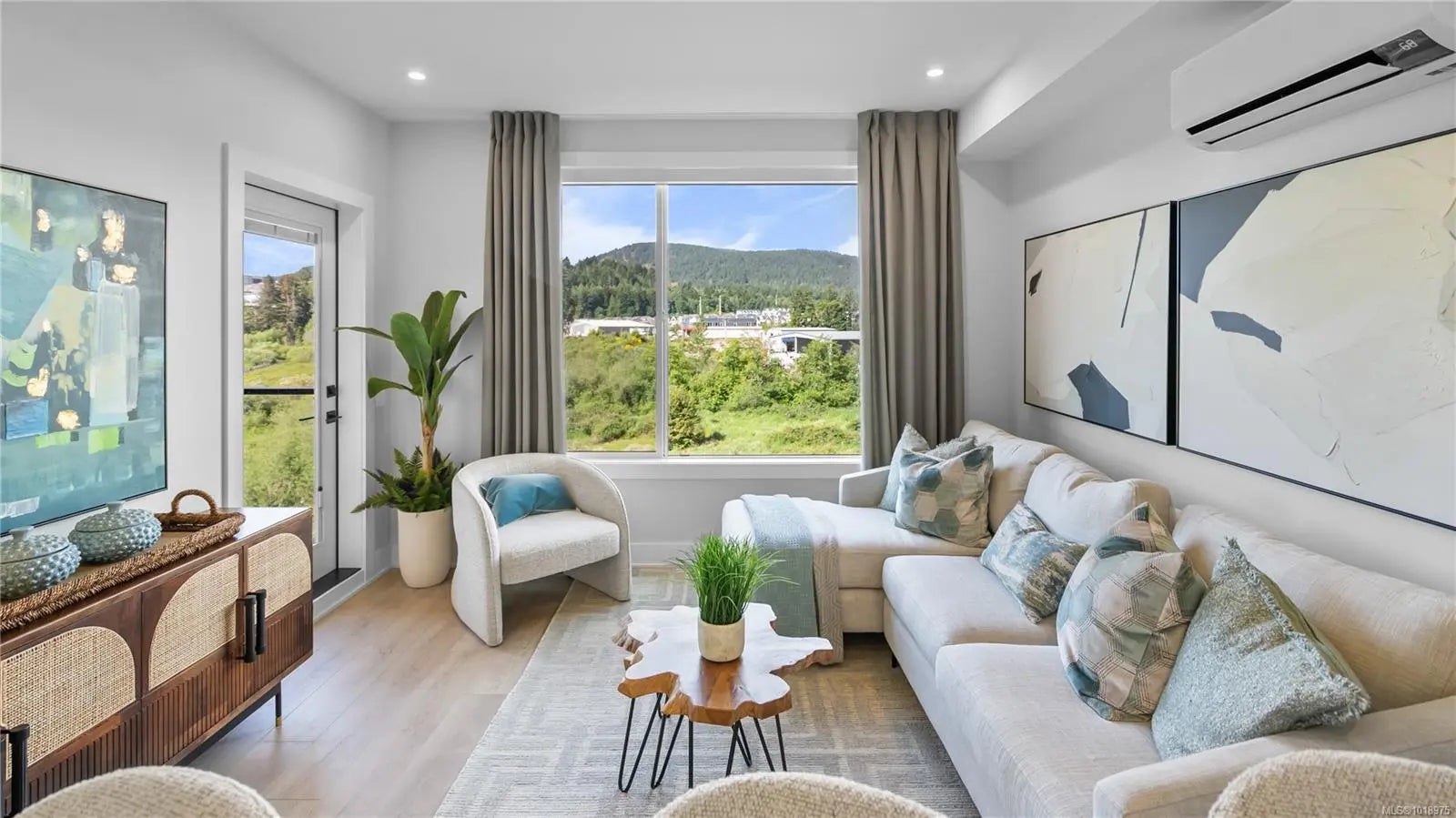 1018975, Residential, 1371 Goldstream Ave 614, Langford, BC, Trailside at the Lake, , V9B 7B7