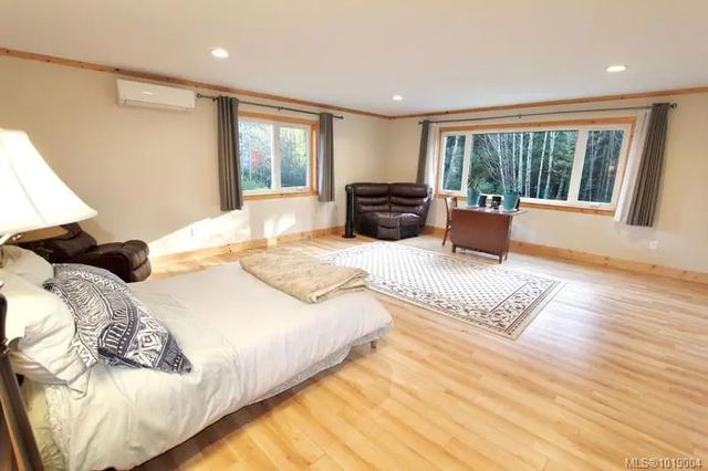 3 of 31 - 1262 Williams St, Masset, BC