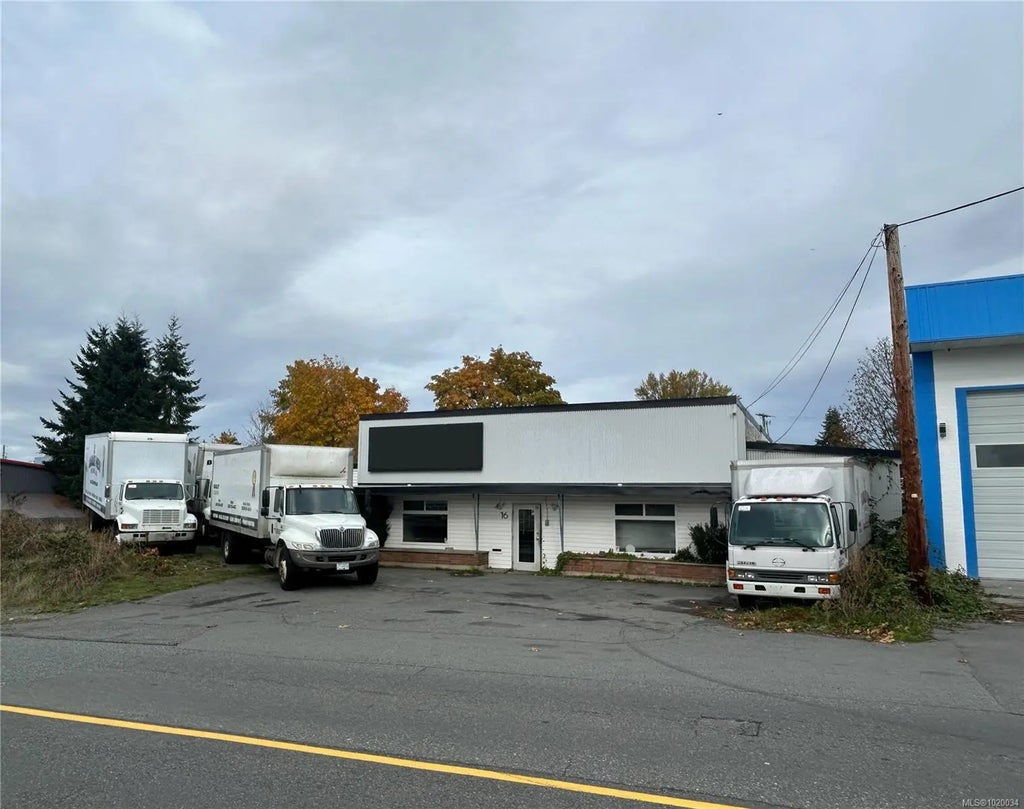 16 Fifth St, Nanaimo