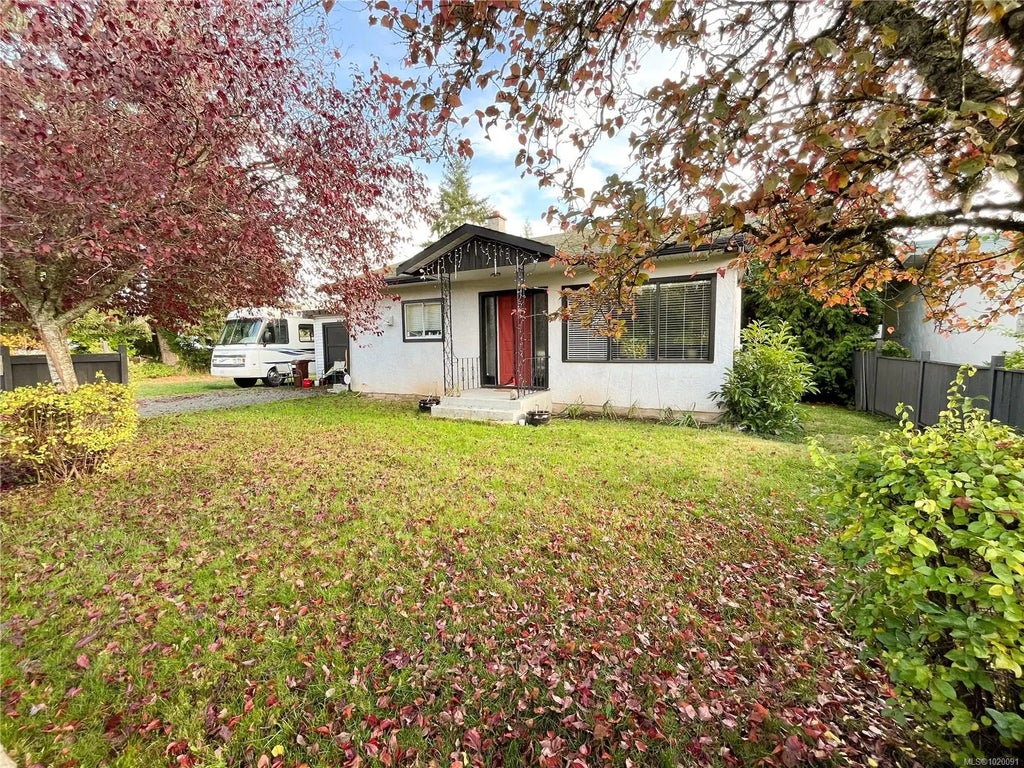 1193 Dignan Rd, Central Saanich