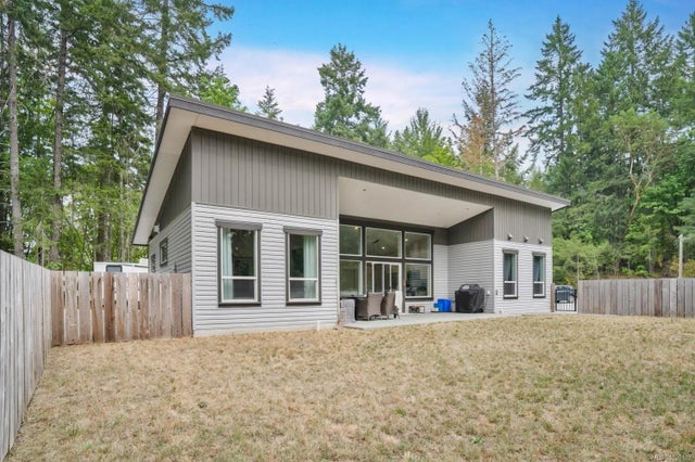 4 of 74 - 995 Nanaimo River Rd, Nanaimo, BC