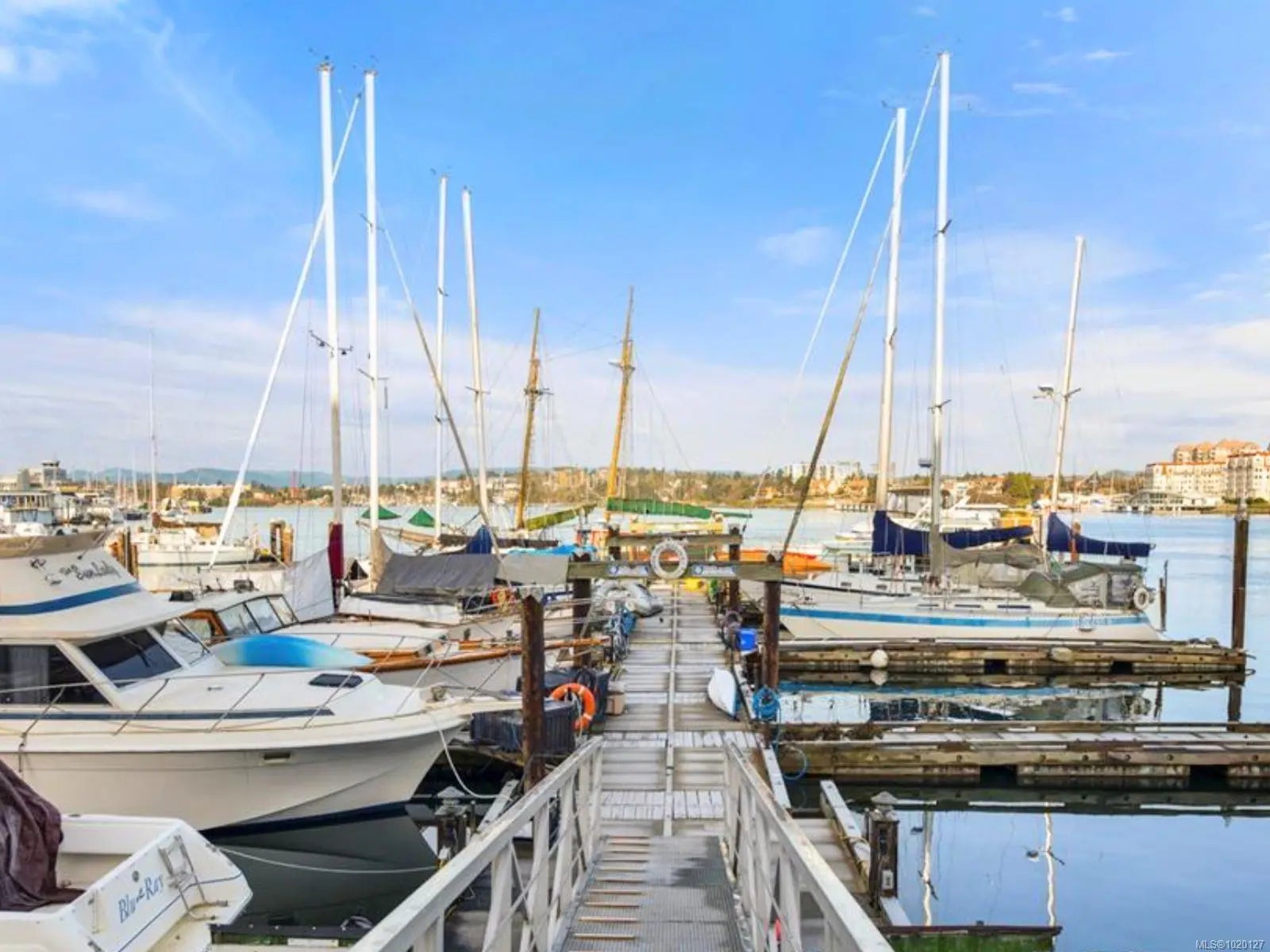 640 Montreal St 201, in the city of Victoria Real Estate in BC by Pier One,