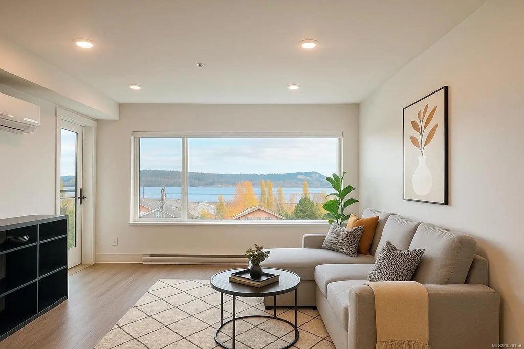 147 Haliburton St 306, Nanaimo