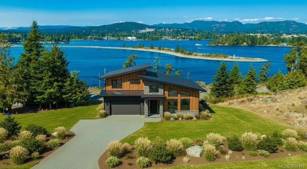 7070 Fisher Rd, Sooke