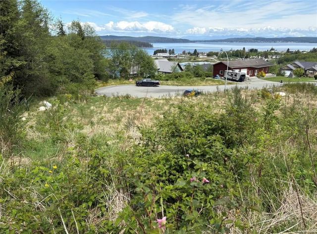 2 of 3 - 1857 Jensen Pl, Port McNeill, BC