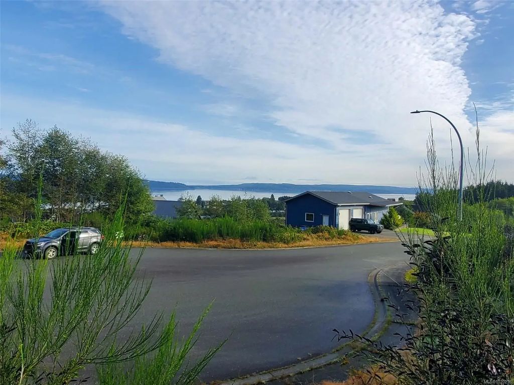 1871 Jensen Pl, Port McNeill