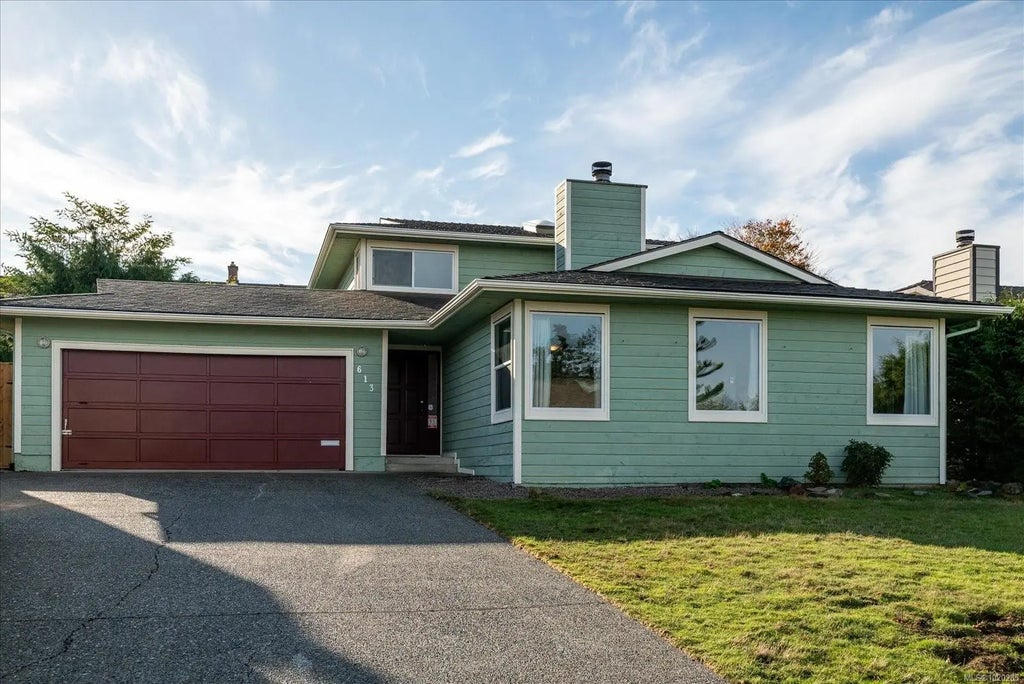 613 Belle View Pl, Nanaimo