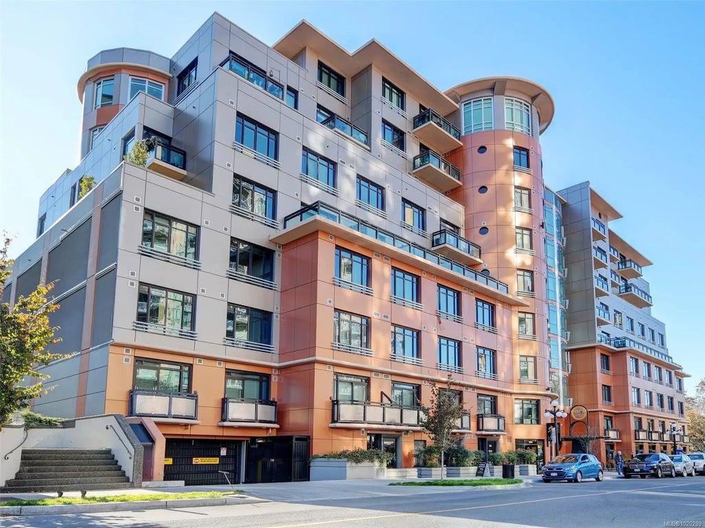 1029 View St 822, Victoria