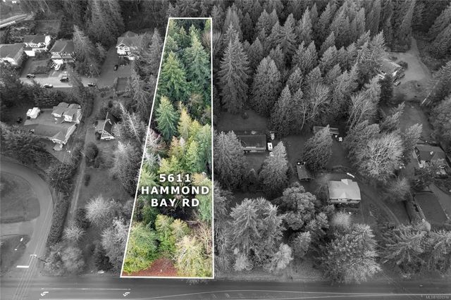 3 of 10 - 5611 Hammond Bay Rd, Nanaimo, BC