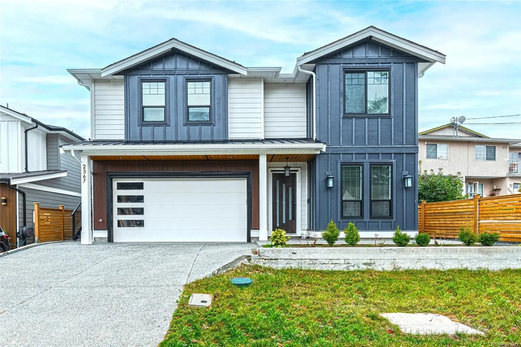 2367 Swallow Pl, Langford