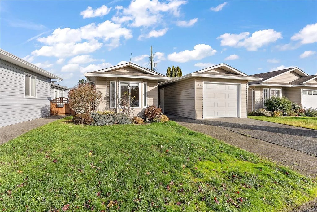 7570 Tetayut Rd 68, Central Saanich