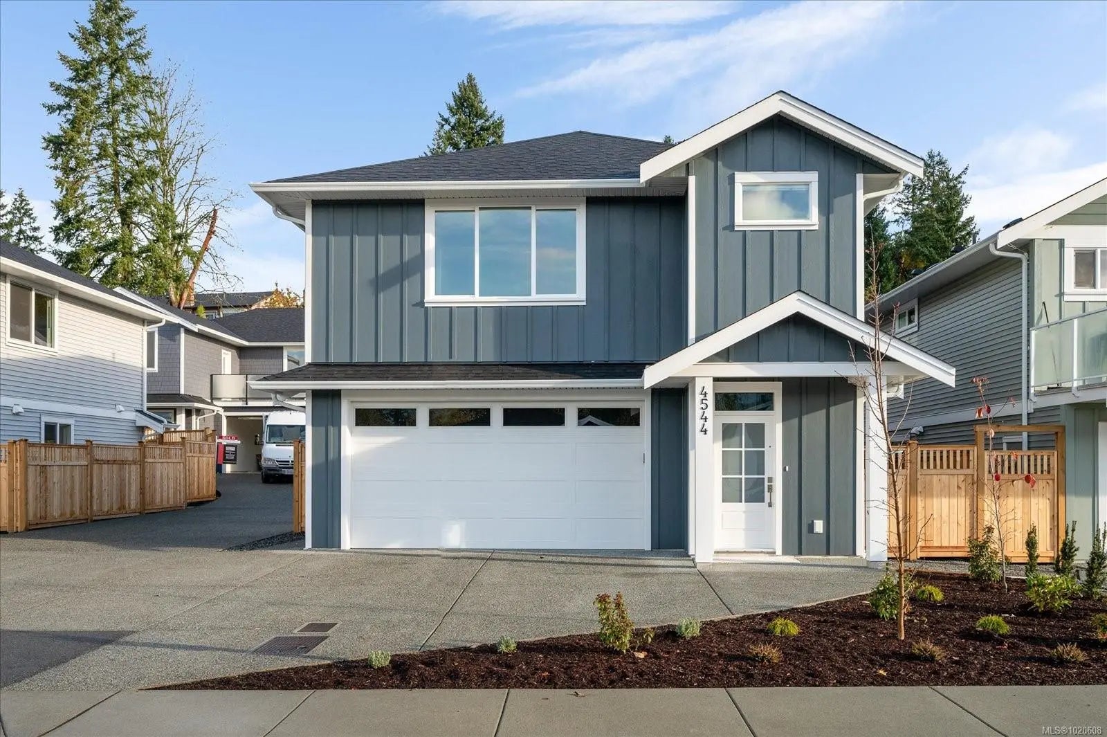 MLS #1020608 for Sale at 4544 Suncrest Rd, in the city of Nanaimo, V9T 0M6