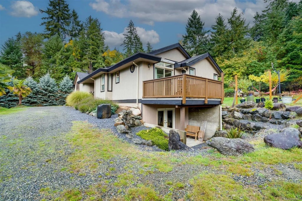 2310 Garry Oak Dr, Nanoose Bay