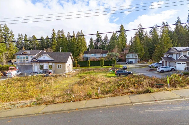 2 of 24 - 3192 Malcolm Rd Lt 4, Chemainus, BC