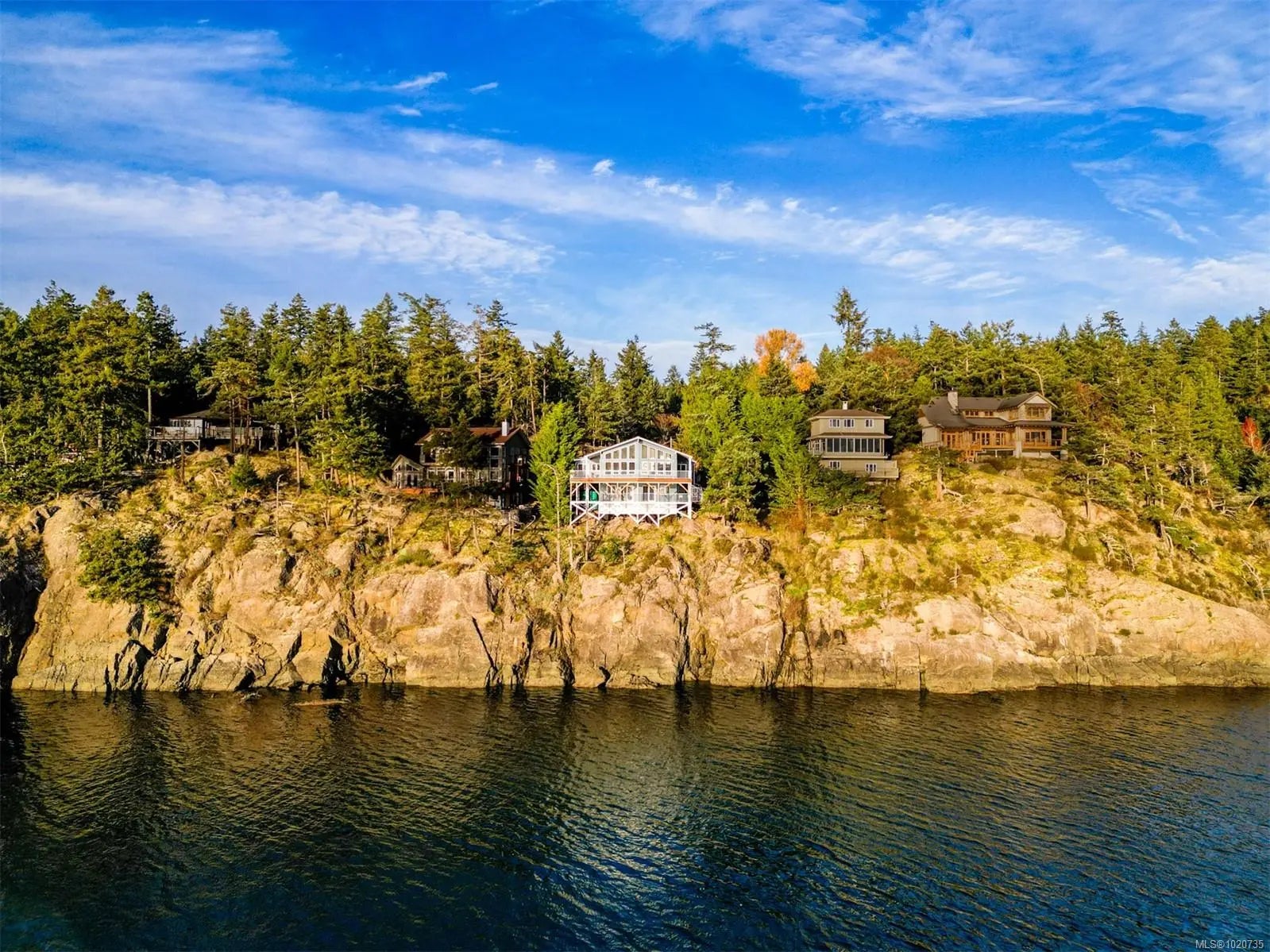Pender Island Real Estate - MLS # 1020735, Residential real estate for Sale in , MLS Listings # 1020735