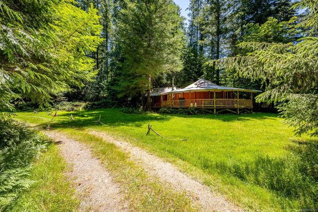4 of 33 - 1408 Robertson Rd, Cortes Island, BC