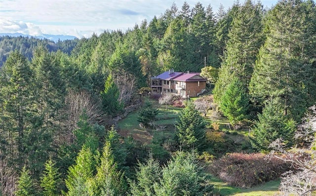 835 Chelwood Rd, Gabriola Island