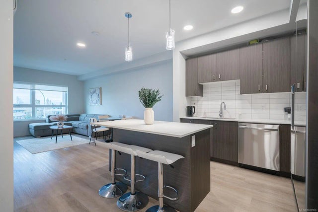 140 Jensen Ave W 209, Parksville