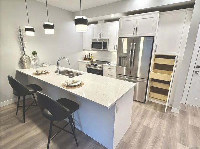 5 of 13 - 918 Jenkins Ave 505, Langford, BC