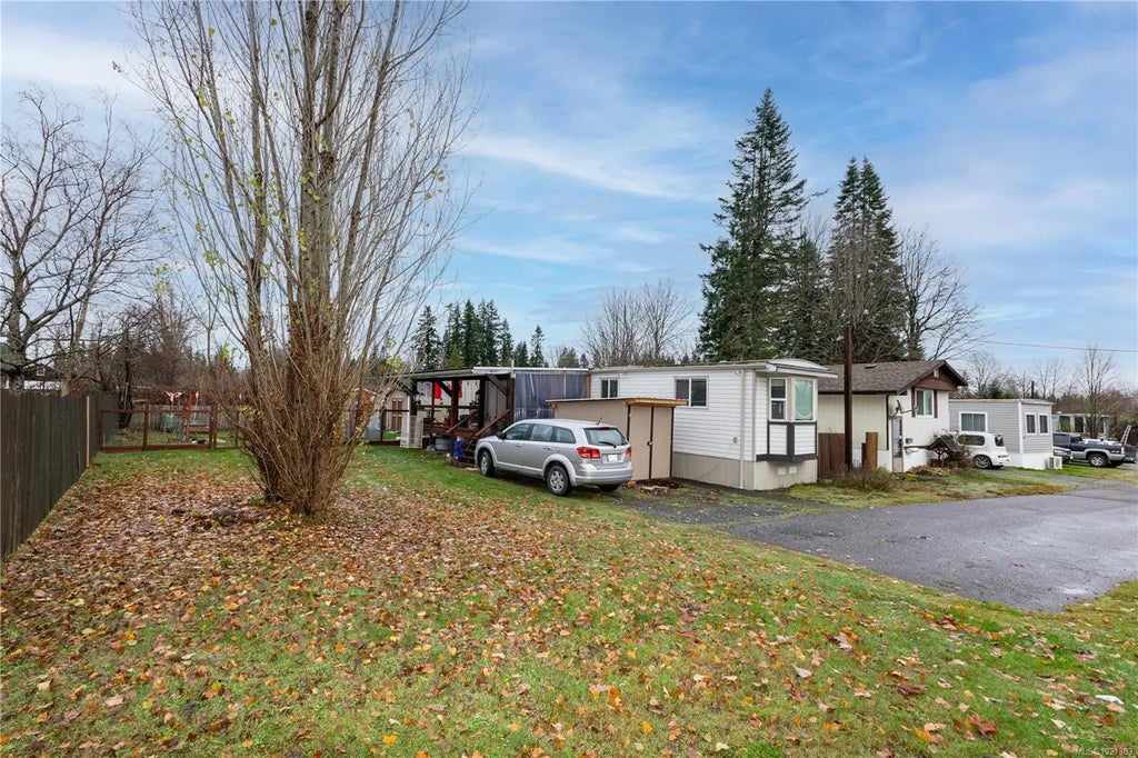 1630 Croation Rd 11, Campbell River