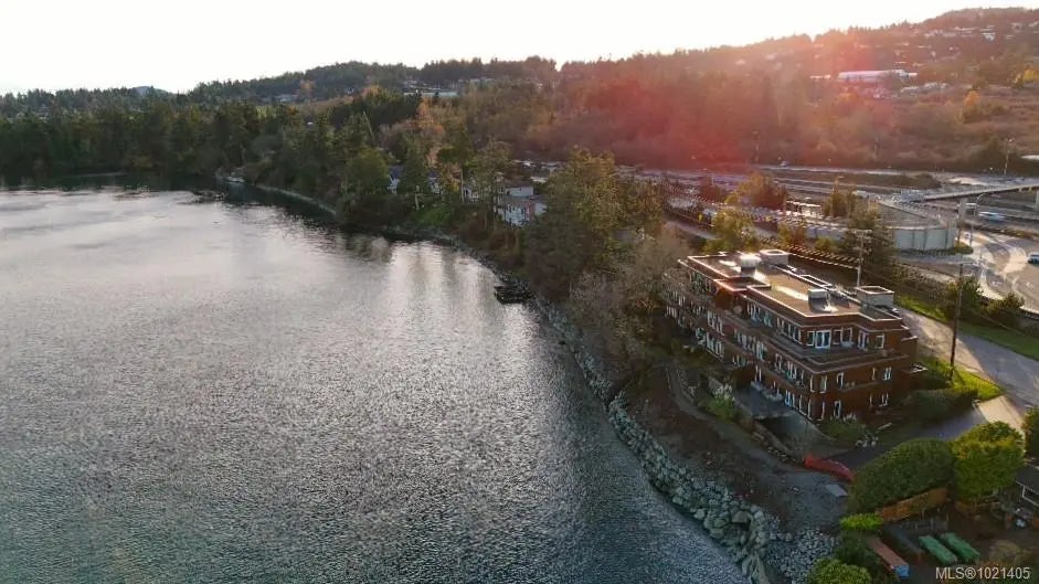 North Saanich Real Estate - MLS # 1021405, Residential real estate for Sale in , MLS Listings # 1021405