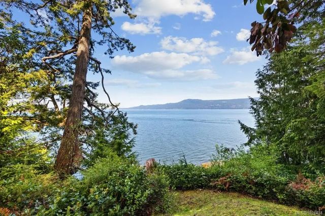 2 of 62 - 777 Mine Rd, Lasqueti Island, BC