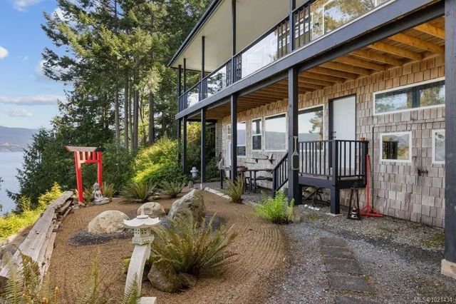 4 of 62 - 777 Mine Rd, Lasqueti Island, BC