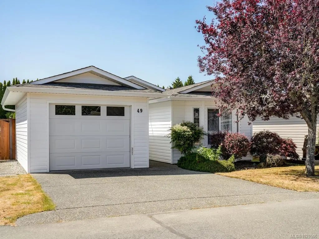 7570 Tetayut Rd 49, Central Saanich