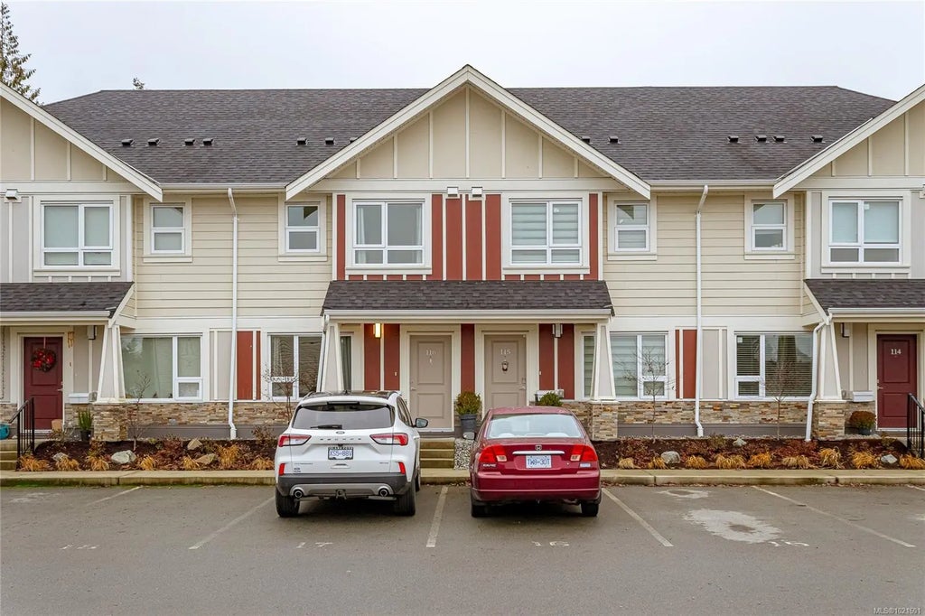 3248 Sherman Rd 116, Duncan