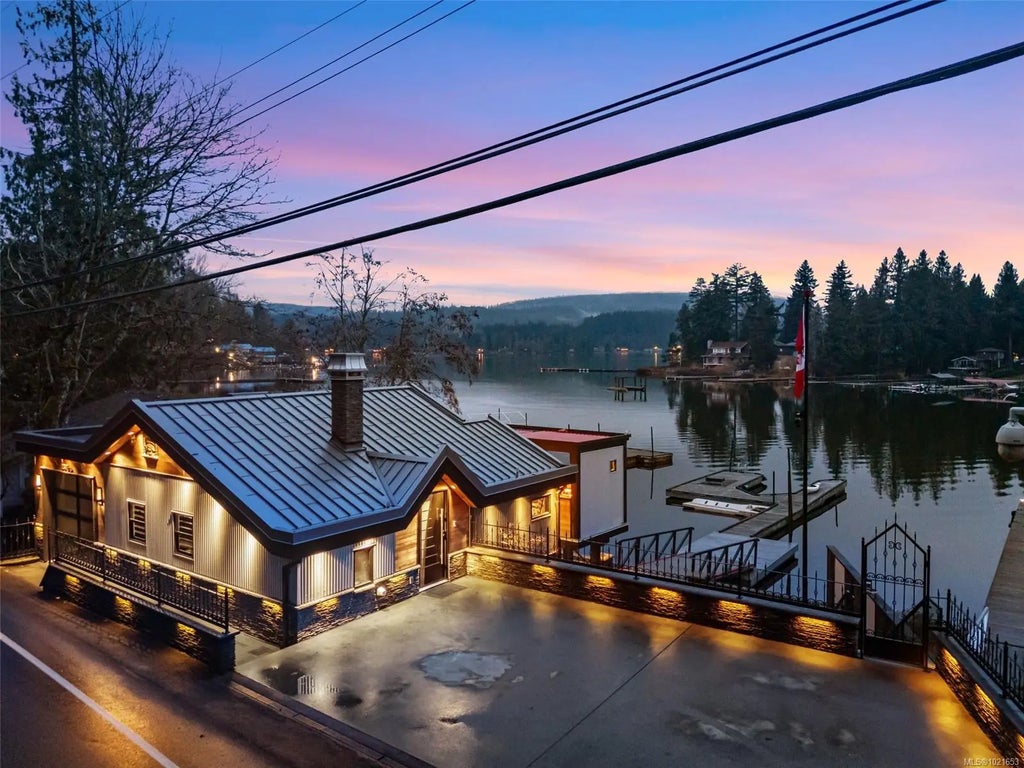 2386 Shawnigan Lake Rd, Shawnigan Lake