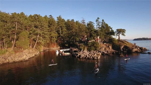 5 of 17 - 0 Fernie Island, Gulf Islands, BC