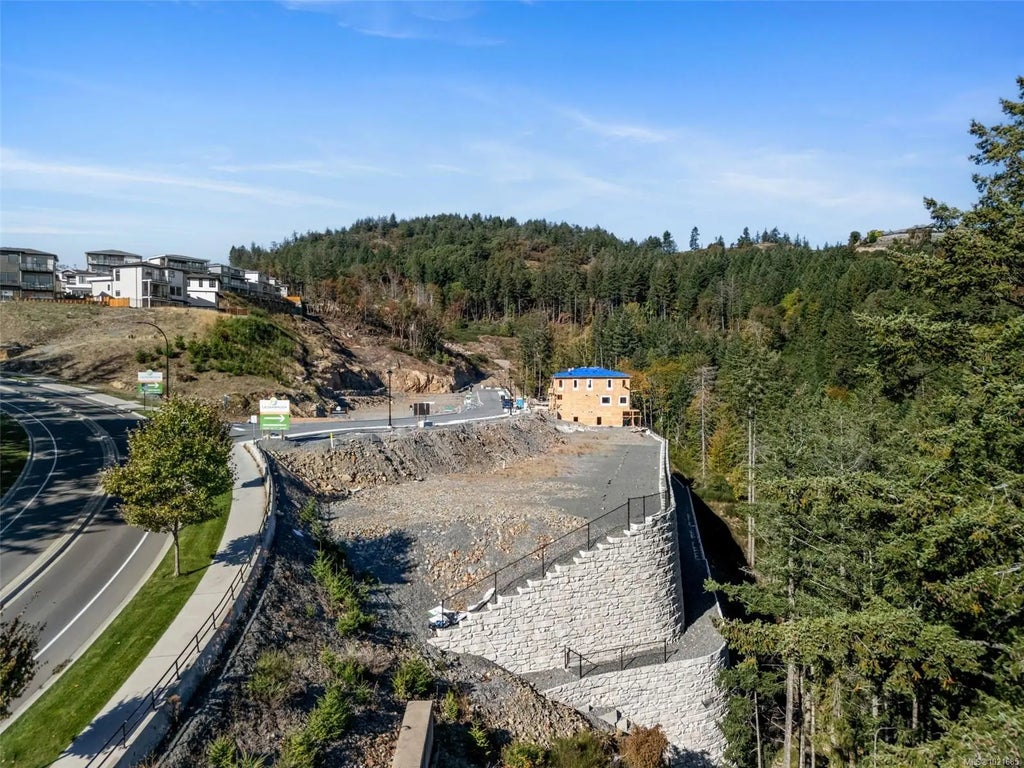 1208 Cedarbrook Way, Langford